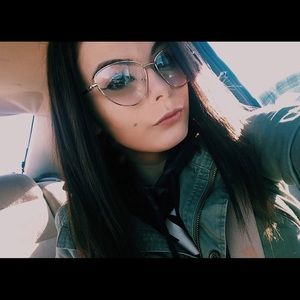 Meet your Posher, Sammy